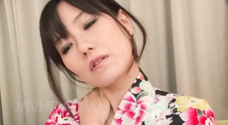 Manami Komukai pornographic actress photo
