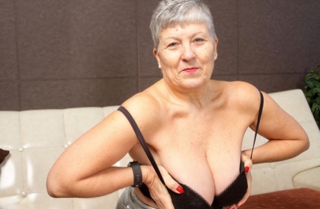 british granny giant baggy tits sucking big black cocks porn pic