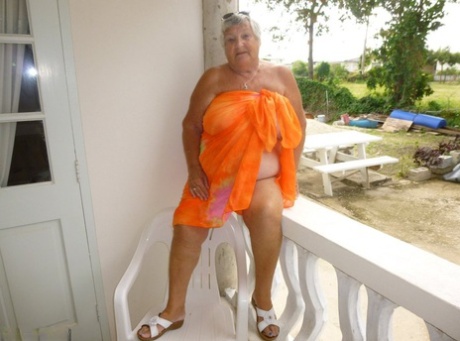 mexican bbw granny hot nude picture