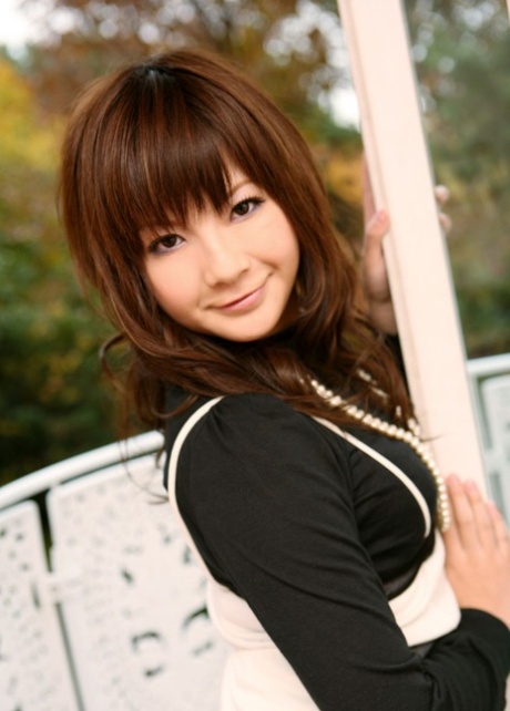 Kurara Tachibana sexy actress photo