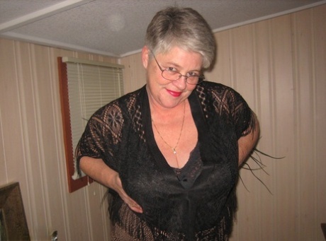 mature asian granny playing on skype beautiful xxx pictures
