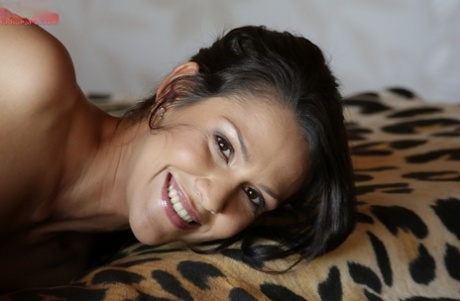 Samia Duarte model high quality photos