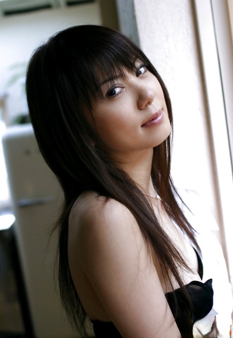 Kurara Tachibana nude actress photo