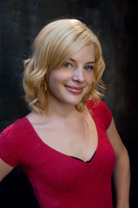 Ally Ann nice actress img