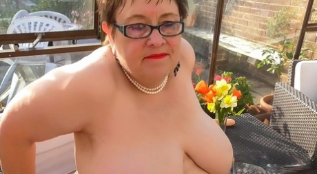 homemade granny bbc sexy nude pics