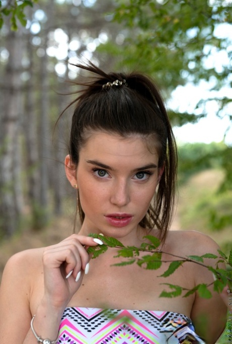 Stefany Kyler exclusive model pics